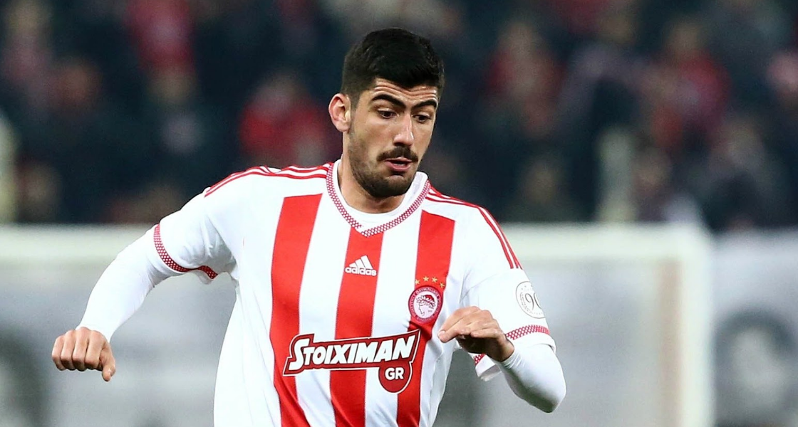 Φεύγουν Μπουχαλάκης και Ντε λα Μπέγια