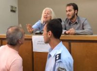 Ένταση στο Ειρηνοδικείο Θεσσαλονίκης για τους πλειστηριασμούς (vids)