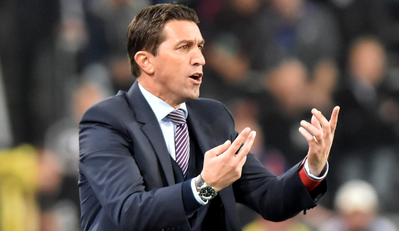 Νικολακόπουλος στον ΣΠΟΡ FM: «Αυτό το στιλ αμυντικού ψάχνει ο Ολυμπιακός» (aud)