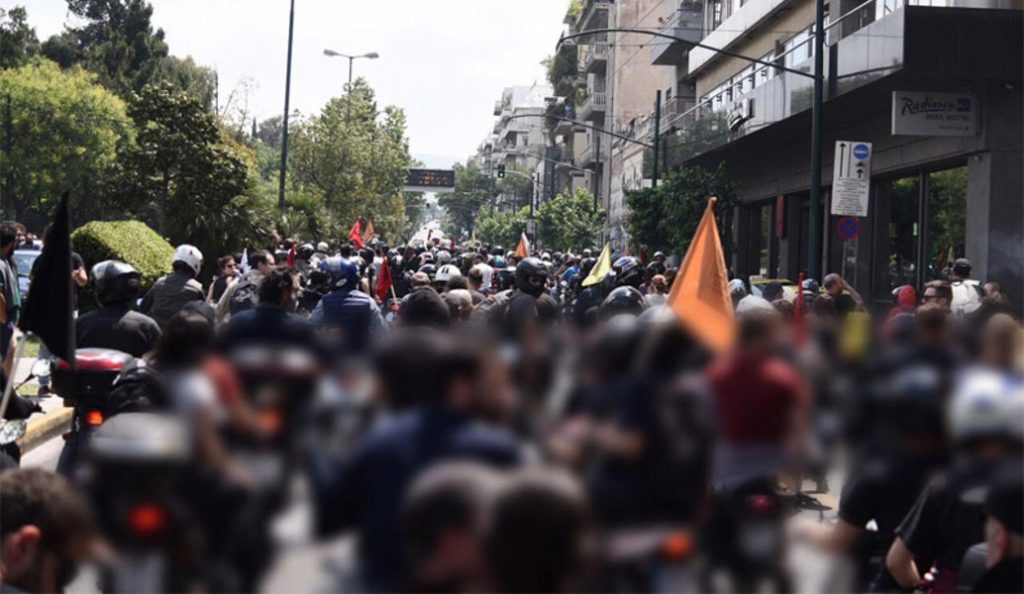 Γέμισε ντελιβεράδες το κέντρο της Αθήνας (pics)