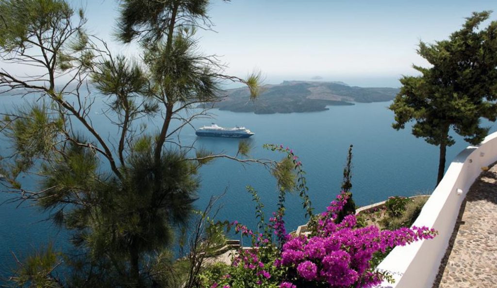 Η Figaro προσφέρει μία κρουαζιέρα στα ελληνικά νησιά