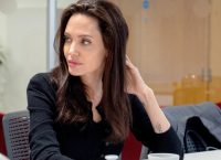 Αντζελίνα Τζολί: Εκνευρίστηκε όταν τη ρώτησαν για το διαζύγιο