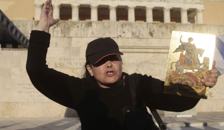 “Παρέμβαση” Λουκά στο δελτίο ειδήσεων του ΣΚΑΪ (vid)