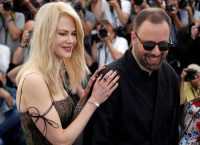 Κάννες: Χρυσός Φοίνικας στο «The Square», βραβείο σεναρίου στο Λάνθιμο!