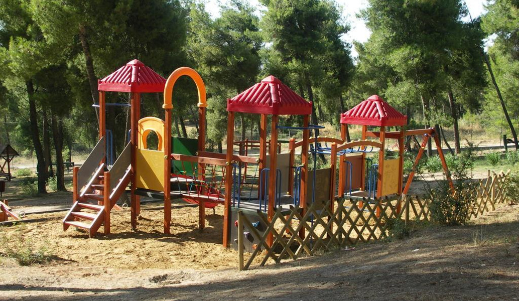 Με τρίμηνες συμβάσεις θα προσληφθούν 555 άτομα για τις κρατικές κατασκηνώσεις