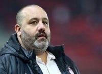 «Χοντρός» καυγάς Καραπαπά με άνθρωπο της ΑΕΚ