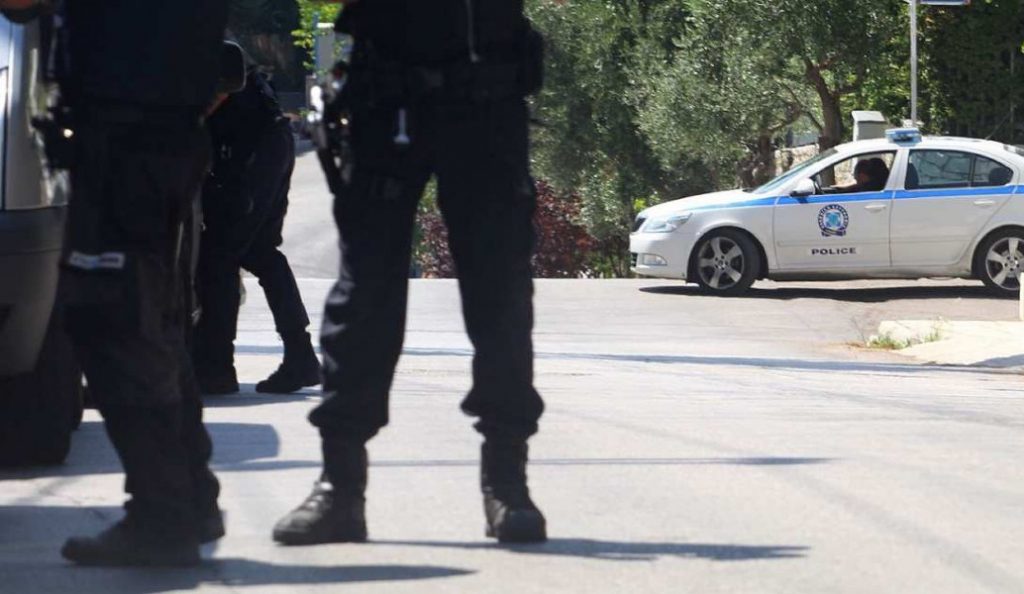 Ανάληψη ευθύνης από την ομάδα Ο.Λ.Α. για τις βόμβες στη Eurobank και το υπουργείο Εργασίας