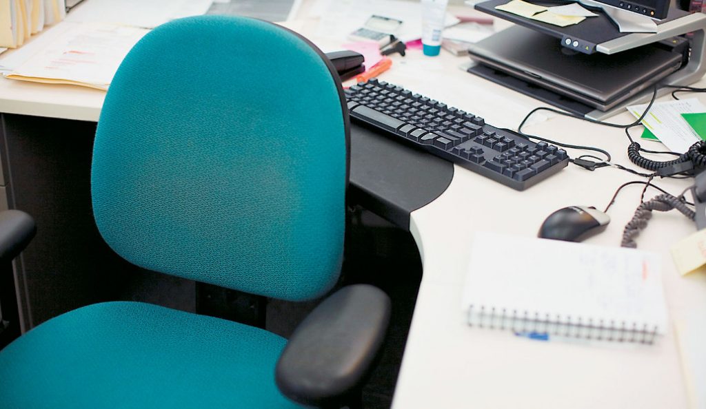 Σκότωσε 21 συναδέλφους του με δηλητήριο στο κολατσιό τους