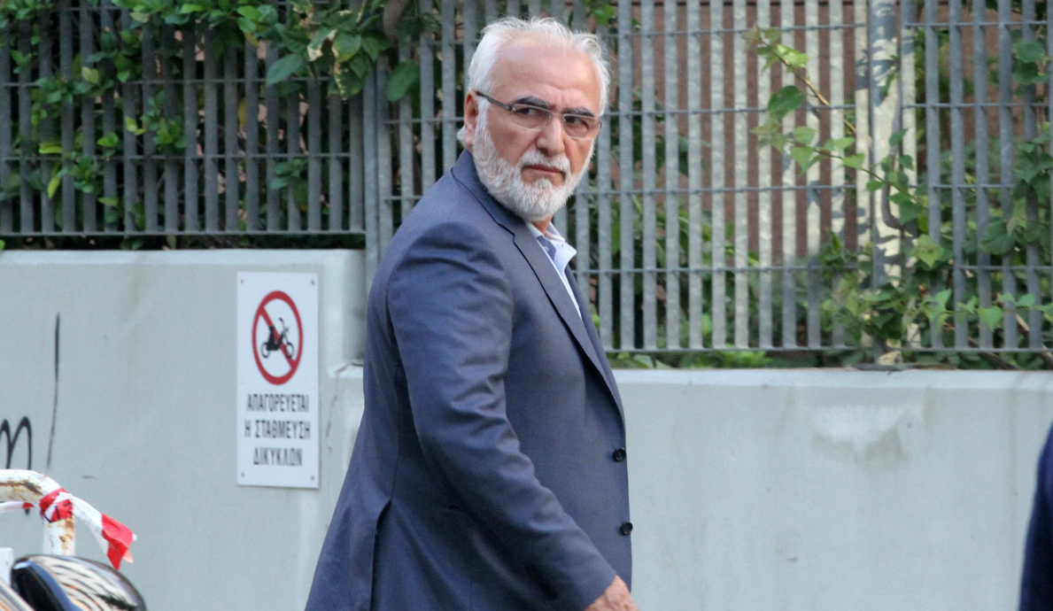 Σαββίδης: “Πληρώνω για να καθαρίσει ο Θερμαϊκός από το φυτοπλανγκτόν”