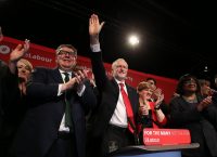 Βρετανία: Ο Τζέρεμι Κόρμπιν αρνείται να κάνει συμμαχίες