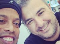 Η selfie Ροναλντίνιο – Ρέμου στη Γλυφάδα (pic)