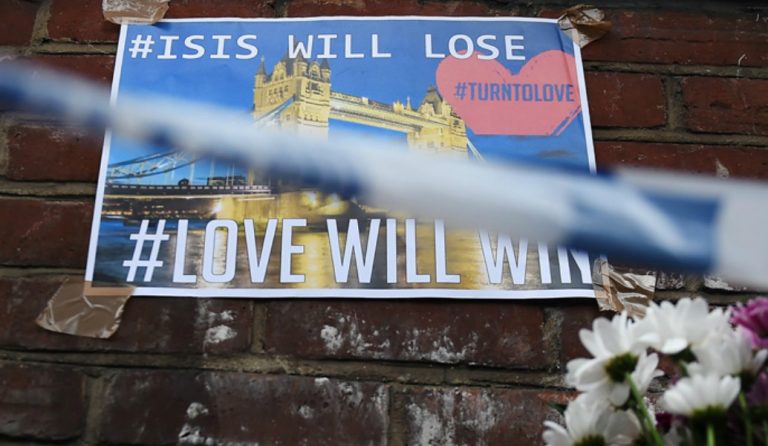 Δριμύτατη καταδίκη των τρομοκρατικών επιθέσεων στο Λονδίνο