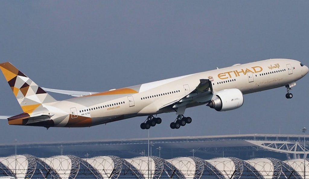 Η Etihad Airways διακόπτει τις πτήσεις από και προς το Κατάρ