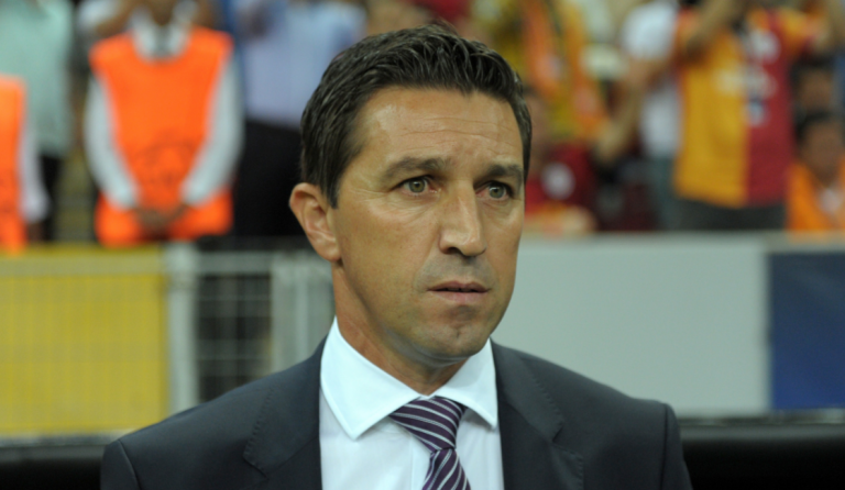 Πλησιάζει η απόλυση Χάσι: Δεν μίλησε στη NOVA, έστειλε τον βοηθό του