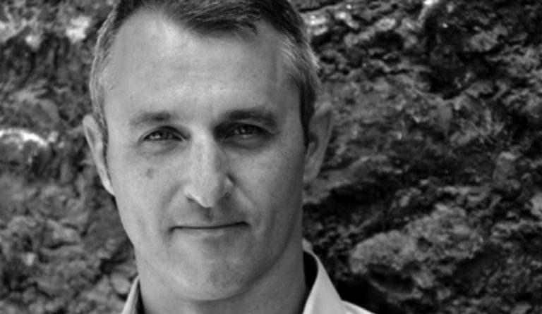 Οι “Τρεις Όροφοι” του Εσκόλ Νεβό: Μια ματιά στις ψυχώσεις της μεσαίας τάξης