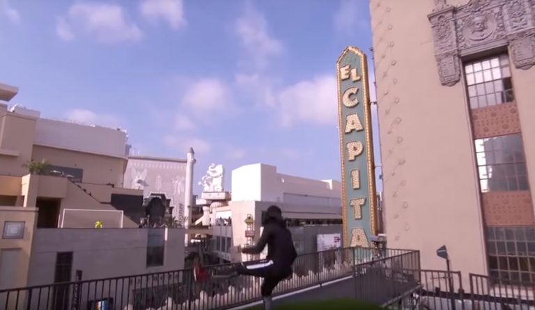 Σούπερ ήρωας ο Νεϊμάρ – Σκόραρε από τη μία ταράτσα στην άλλη (vid)