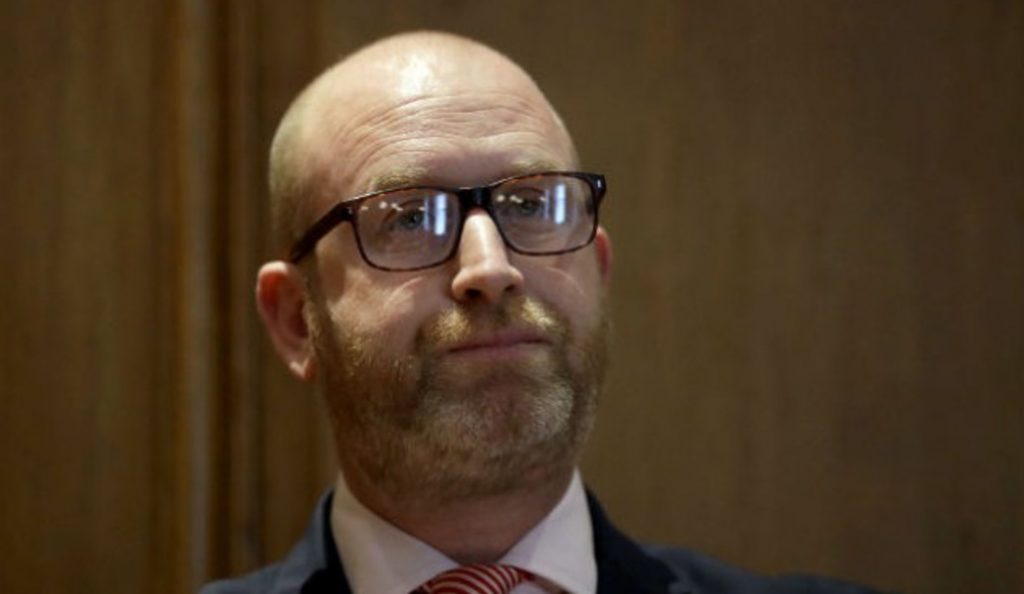 Παραιτείται ο αρχηγός του UKIP Πολ Νάταλ