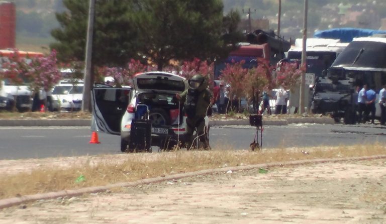 Διπλή επίθεση στην επαρχία Μπατμάν της Τουρκίας: Νεκρός ο δράστης – Τέσσερις τραυματίες (vid)