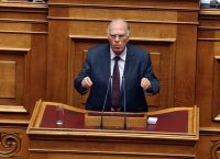Λεβέντης: Η Βουλή υποχρεώνεται να ψηφίσει γελοία πράγματα υπό τη μορφή τροπολογιών