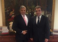 Η νησιωτικότητα και ο τουρισμός υγείας στην ατζέντα της συνάντησης του Μάνου Κόνσολα με τον κ. Πατούλη