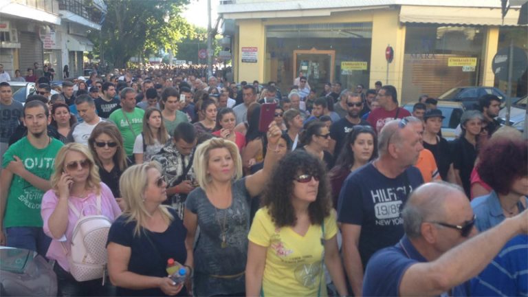 Μενίδι: Σε εξέλιξη νέα πορεία διαμαρτυρίας