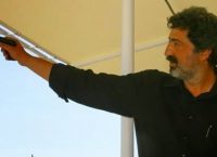 Πολάκης: Επιβεβλημένοι οι πυροβολισμοί στον αέρα σε κοινωνικές εκδηλώσεις