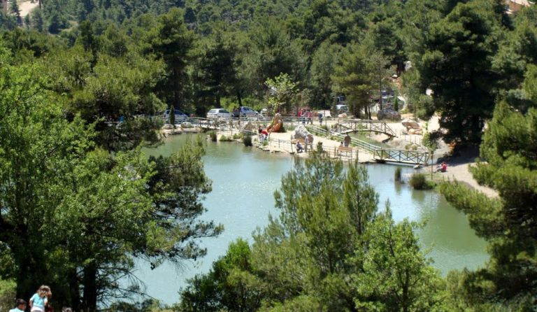 H άγνωστη λίμνη της Αθήνας που δημιουργήθηκε κατά λάθος (vid)