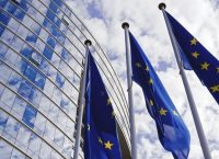 Eυρωζώνη oμόλογα: Άνοδος των αποδόσεων ως αποτέλεσμα των μαζικών πωλήσεων Eυρωζώνη oμόλογα: Άνοδος των αποδόσεων ως αποτέλεσμα των μαζικών πωλήσεων