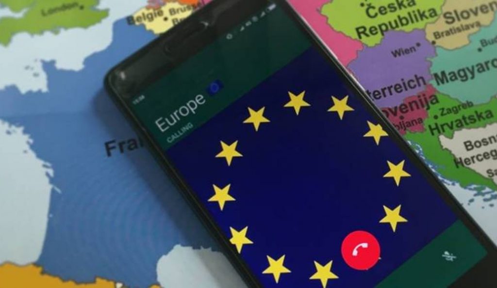 Καταργούνται τα τέλη περιαγωγής για όσους ταξιδεύουν εντός της ΕΕ