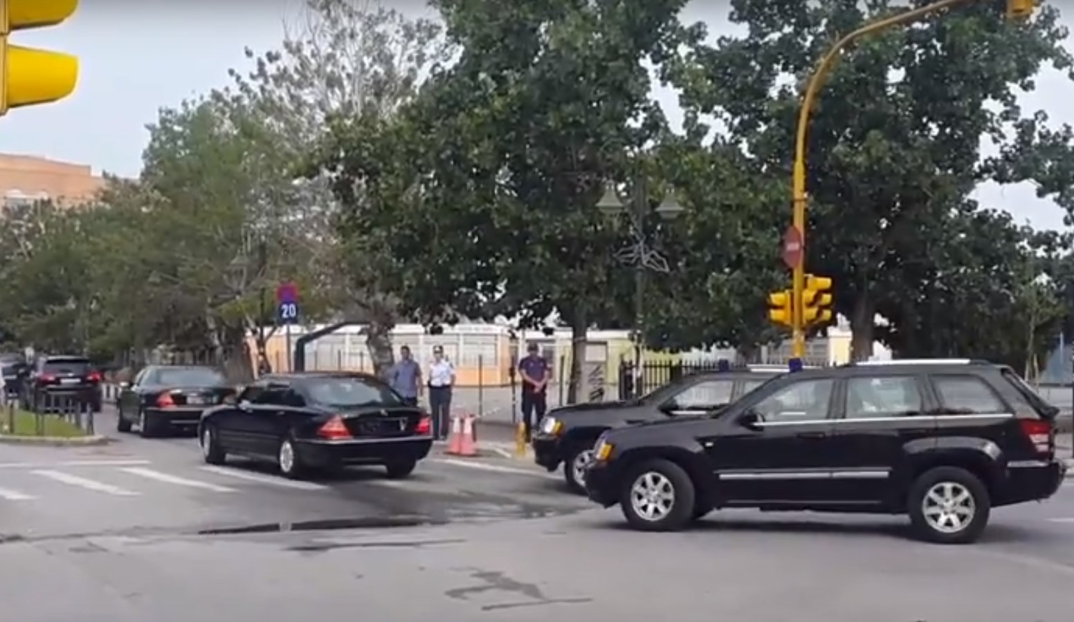 Η τεράστια συνοδεία του Νετανιάχου στη Θεσσαλονίκη (vid)