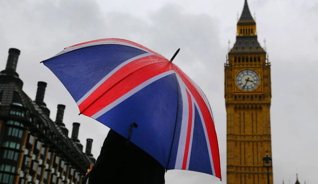 FT: Βρετανικές παραχωρήσεις ενόψει Brexit