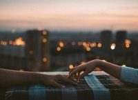 Ερωτικά μηνύματα Πέμπτης για όλα τα ζώδια