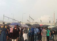 Μενίδι: Νέα συγκέντρωση – Έκλεισαν την έξοδο 7 της Αττικής οδού (pics)