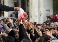 Μια κυβερνητική συμφωνία για κλάματα και μια αντιπολίτευση για γέλια