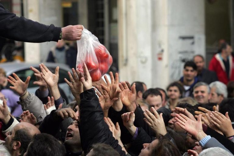 Μια κυβερνητική συμφωνία για κλάματα και μια αντιπολίτευση για γέλια