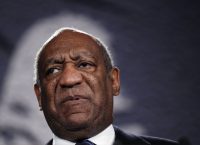 ΗΠΑ: Ο Μπιλ Κόσμπι καταδικάσθηκε σε φυλάκιση τριών έως δέκα ετών για σεξουαλική επίθεση