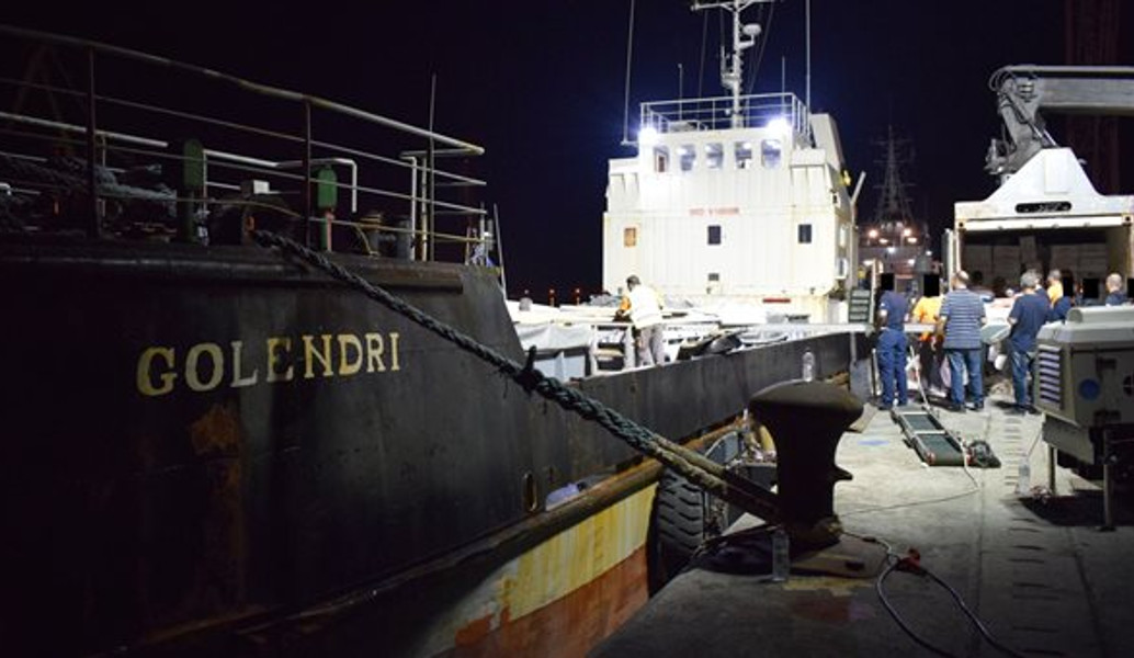 Περισσότερα από 1,5 εκατ. πακέτα με λαθραία τσιγάρα έκρυβε το πλοίο στα Σφακιά