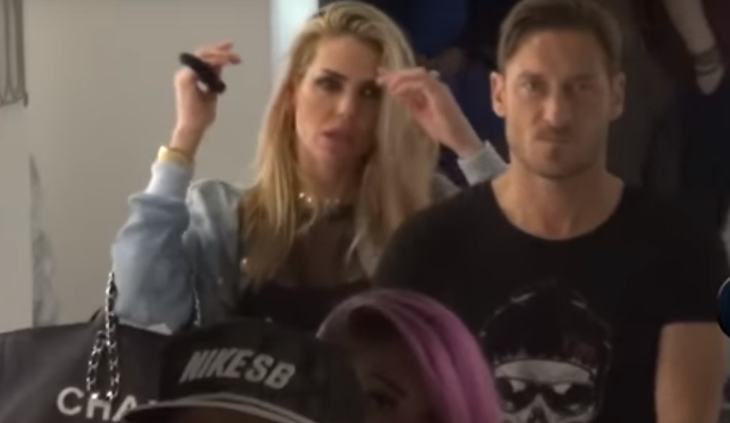 Η βόλτα του Φραντσέσκο Τότι στη Μύκονο (vid)