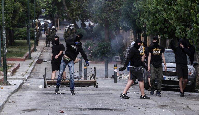 Καζάνι που ”βράζει” η χώρα από τις επιθέσεις αντιεξουσιαστών