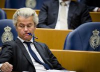 Ο Βίλντερς μιμείται… Ντάισελμπλουμ: Οι Έλληνες ξοδεύουν τα λεφτά τους σε ούζο και σουβλάκι