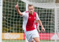 Από την ΑΕΚ της Enic, ανερχόμενος στράικερ στον Άγιαξ!