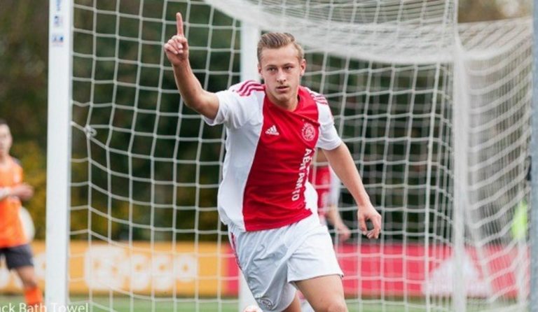 Από την ΑΕΚ της Enic, ανερχόμενος στράικερ στον Άγιαξ!