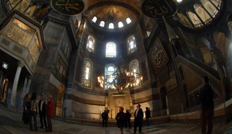 Παρέμβαση της UNESCO για την τουρκική πρόκληση στην Αγία Σοφία