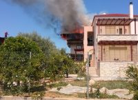 Φωτιά σε σπίτι στα Χανιά – Σοβαρές υλικές ζημιές (pics)