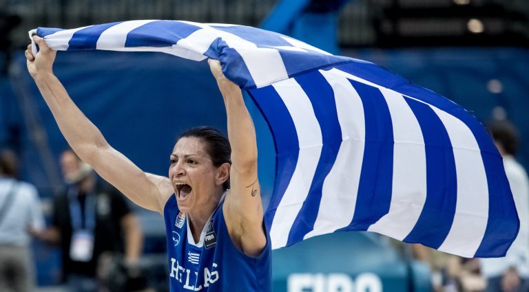 Για ποια Ελλάδα ρε γαμώτο;…