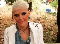 Η Καίτη Φίνου αποχαιρετά την Νανά Καραγιάννη (pic)