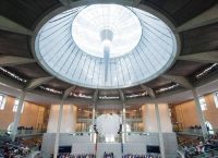 Εγκρίθηκε από τη γερμανική Βουλή η εκταμίευση της δόσης των 8,5 δις