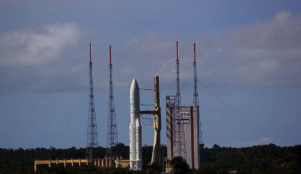 Τα μεσάνυχτα η εκτόξευση του HELLAS SAT 3