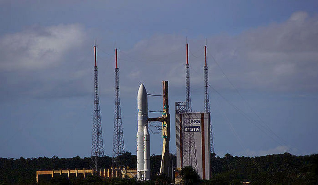 Τα μεσάνυχτα η εκτόξευση του HELLAS SAT 3