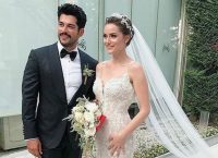 Παντρεύτηκε ο “Κεμάλ” του Kara Sevda – Παραμυθένιος γάμος δίπλα στη θάλασσα (pics)